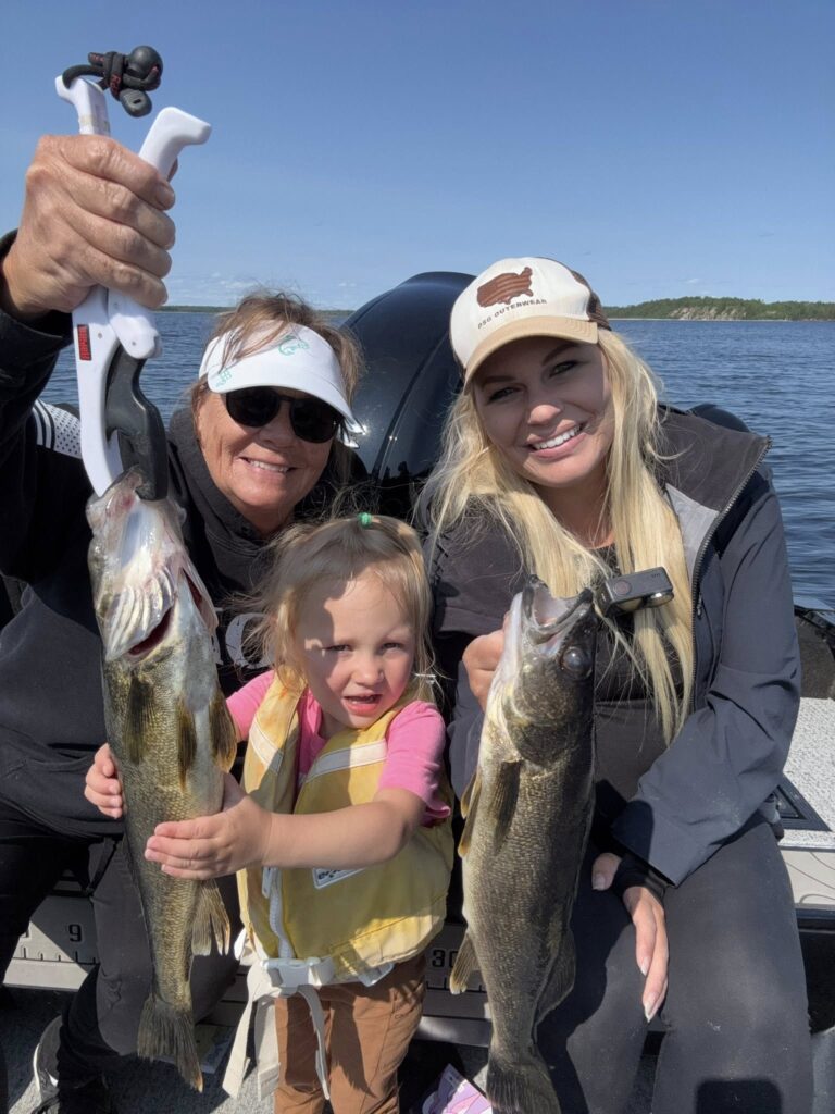 100 walleye days - world class ontario fishing destination